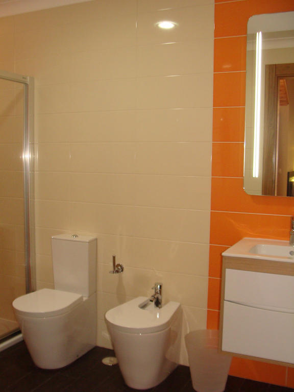 Apartamentos Kosmos Horta  Phòng bức ảnh