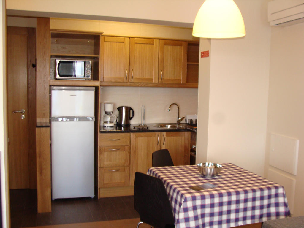 Apartamentos Kosmos Horta  Phòng bức ảnh